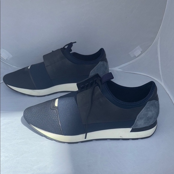 Men's Black and Gray Sneakers - Picture 1 of 6